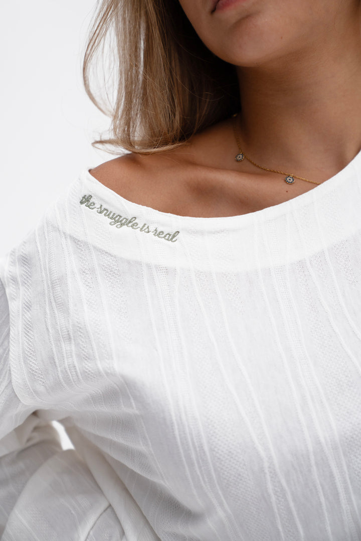 The Lull Set in Milky White