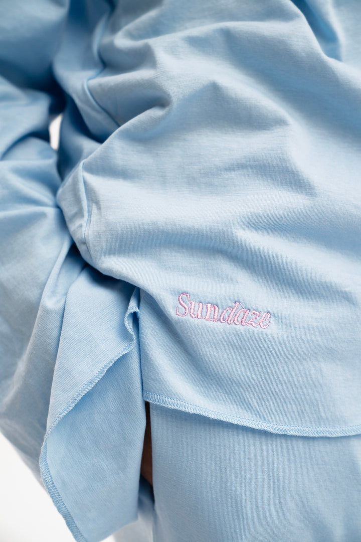 The Lull Set In Morning Mist