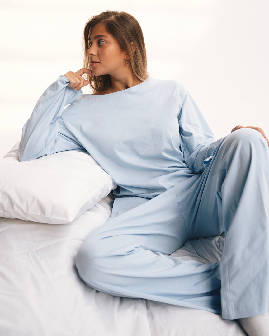 The Lull Set In Morning Mist