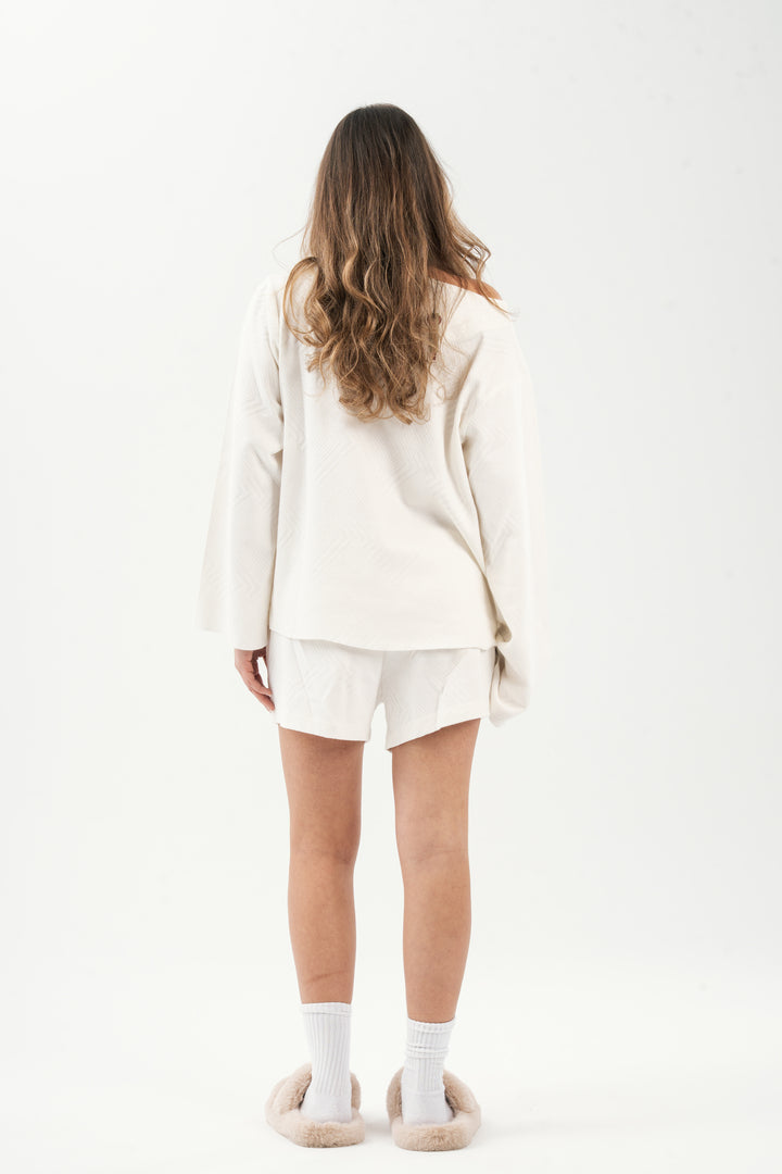 The Lull Set: Morning Bite in Milky White